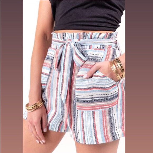 NWT Miami Everly Tie Waist Striped Shorts Small - Picture 8 of 9